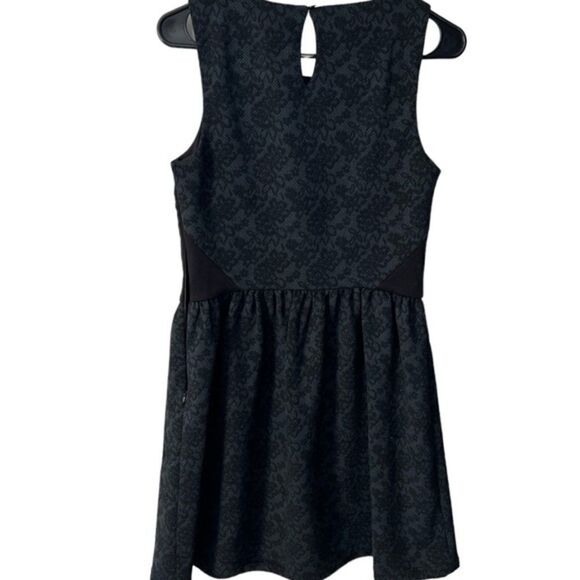 Madison Jules Black and Green Floral Fancy Dress - Picture 2 of 3